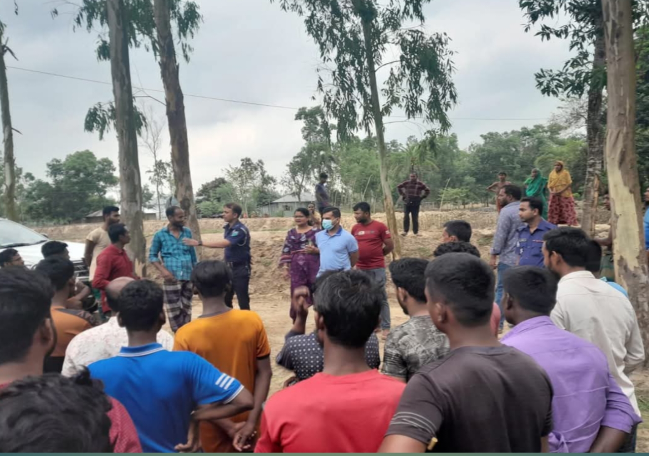 শ্রীমঙ্গলে অবৈধ বালু ও মাটি উত্তোলনে দেড় লাখ টাকা জরিমানা