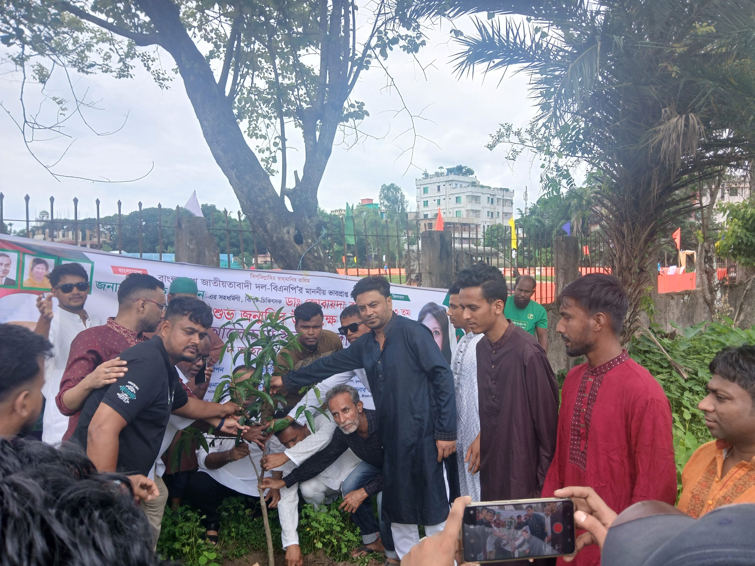 জোবায়দা রহমানের জন্মদিনে শ্রীমঙ্গলে যুবদলের দোয়া, আলোচনা ও বৃক্ষরোপণ কর্মসূচি